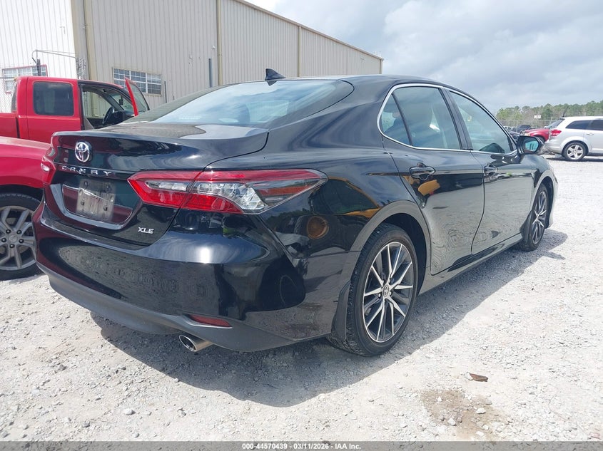 2024 Toyota Camry Xle