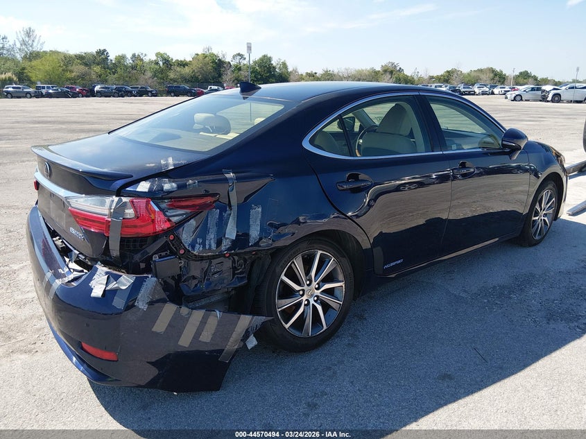 Vin: jthbw1gg4h2140633, lot: 45067374, lexus es 300h 20174