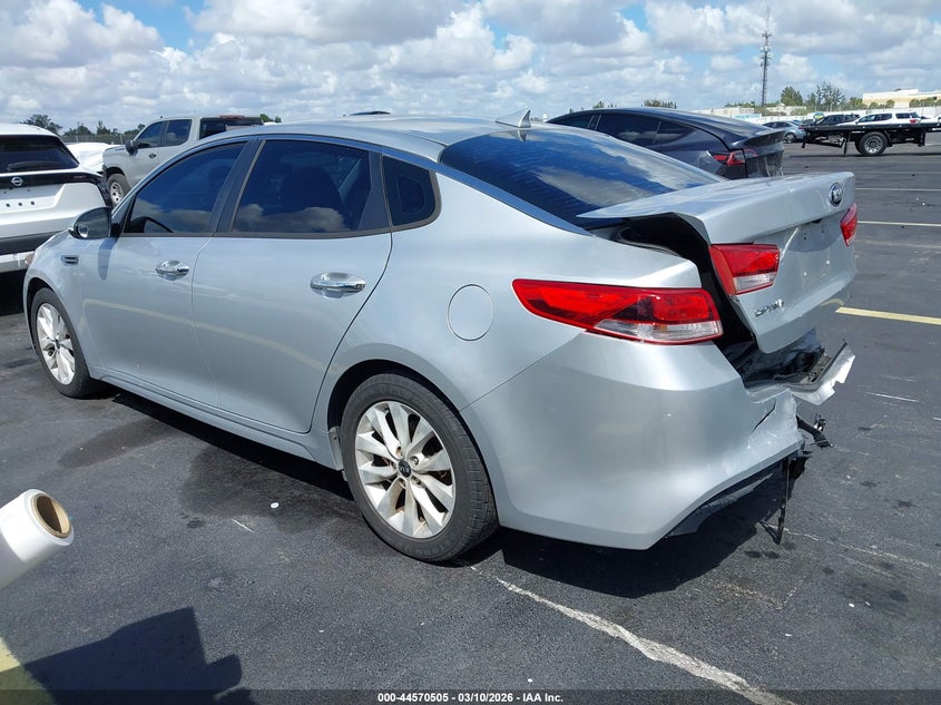 2017 Kia Optima Lx