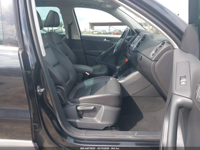 2012 Volkswagen Tiguan Se