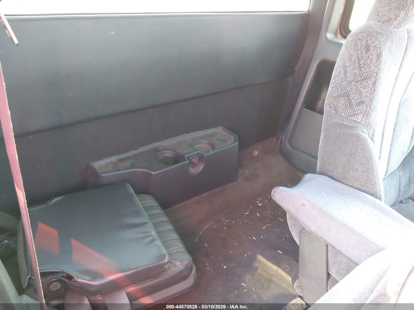 1998 GMC Sonoma Sls VIN: 1GTCS1941W8539157 Lot: 44570526