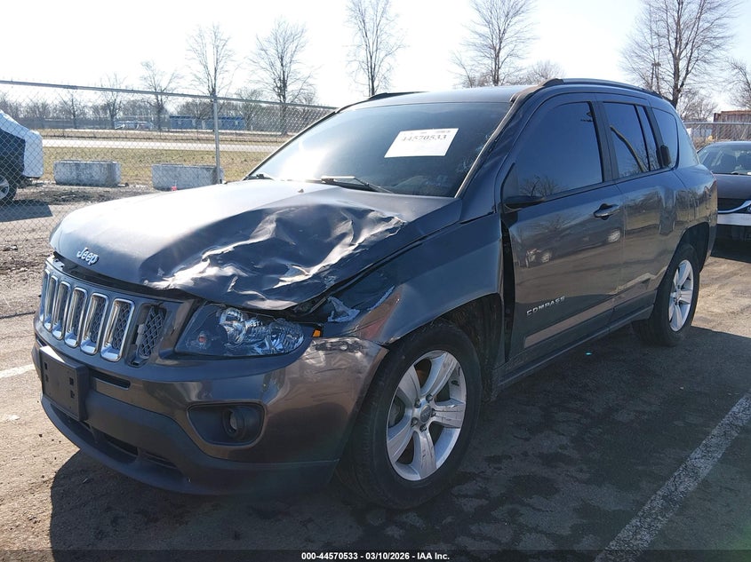 2017 Jeep Compass Latitude 4x4 1C4NJDEB9HD191975 photo 1
