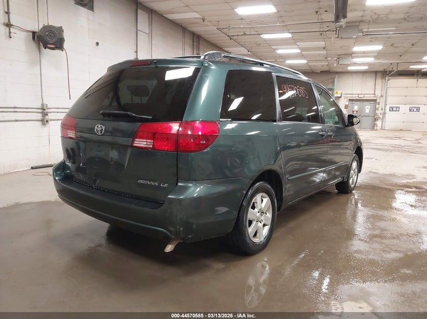 2004 Toyota Sienna Le