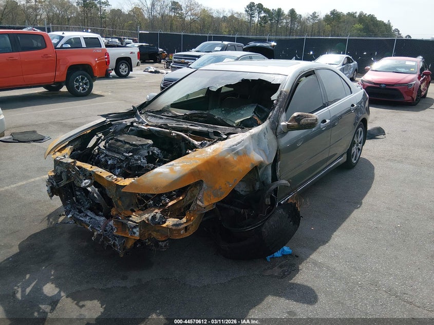 Vin: jh4kb2f63ac000373, lot: 45067491, acura rl 3.7 20102