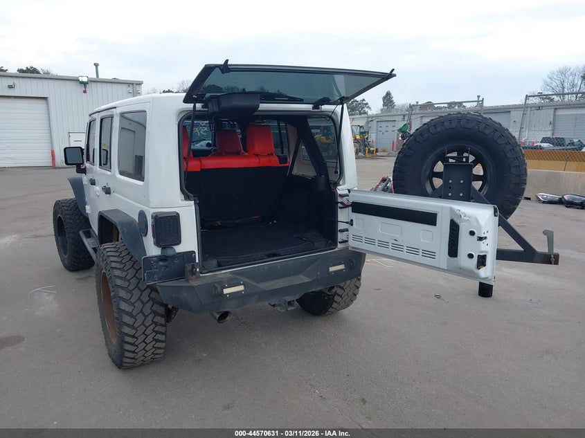 2013 Jeep Wrangler Unlimited Freedom Edition