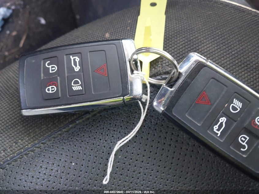 2020 Land Rover Defender 110 Se VIN: SALEP7EU2L2019740 Lot: 44570640