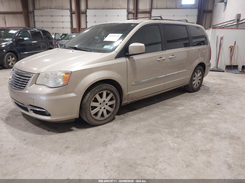 2014 Chrysler Town & Country Touring