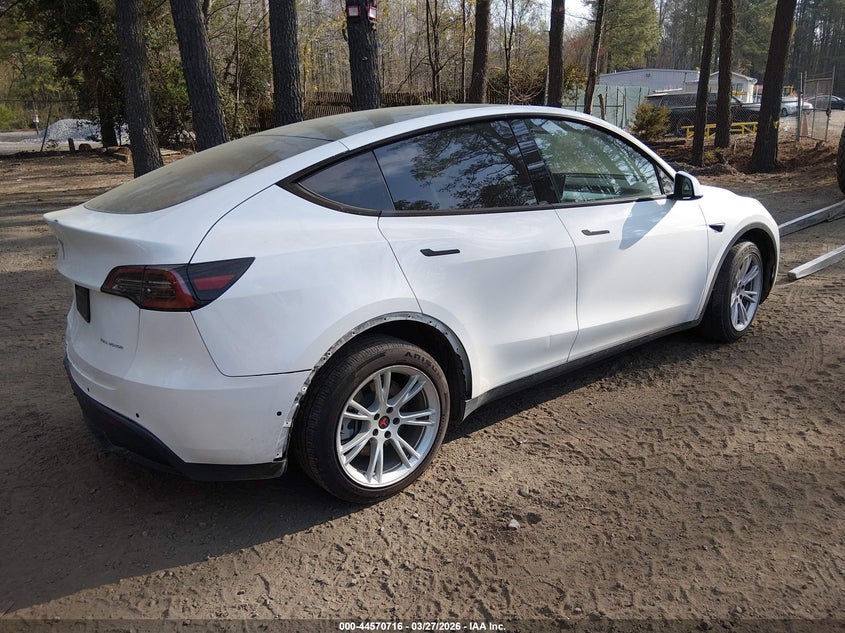 Vin: 5yjygdee8mf304887, lot: 45067596, tesla model y long range dual motor all-wheel drive 20214