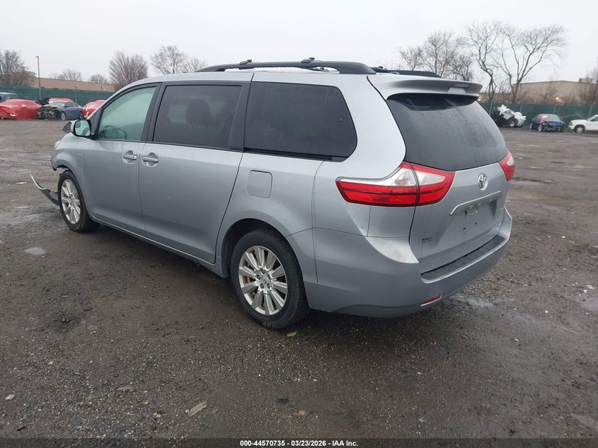 2017 Toyota Sienna Le 7 Passenger