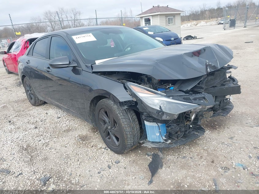 2022 Hyundai Elantra Sel