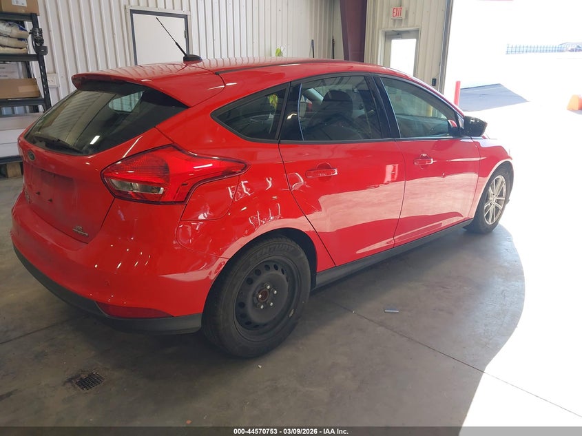 Vin: 1fadp3k23fl350930, lot: 45067633, ford focus se 20154