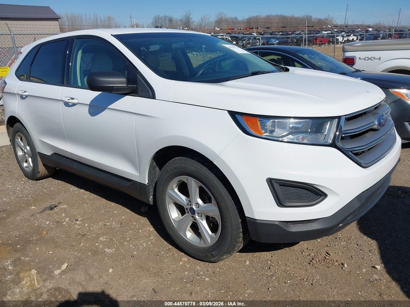 2015 Ford Edge Se