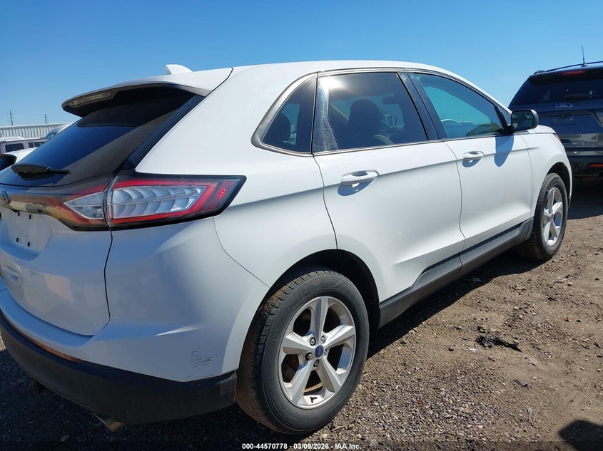 2015 Ford Edge Se