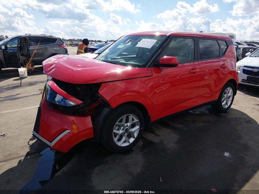 2024 Kia Soul Lx