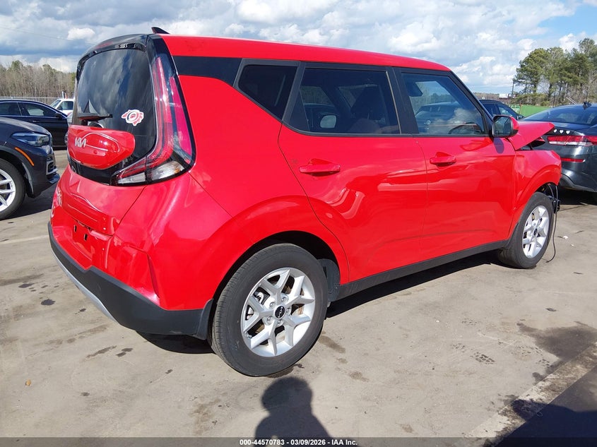 2024 Kia Soul Lx