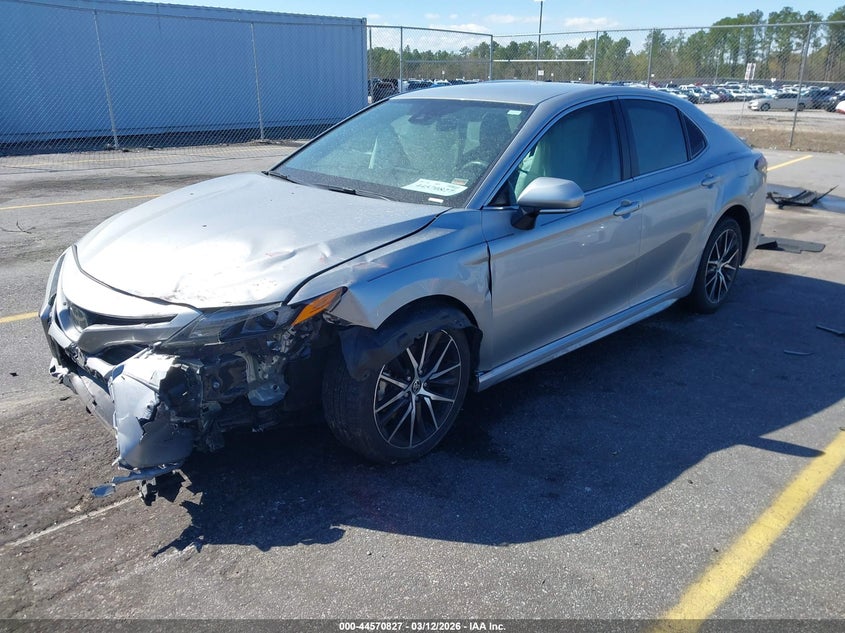 2023 Toyota Camry Se