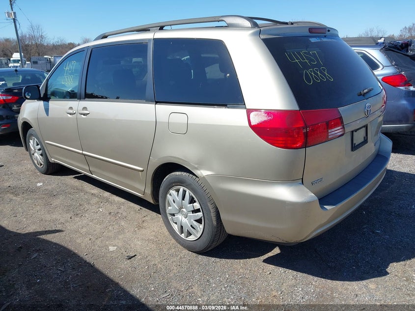 2004 Toyota Sienna Le