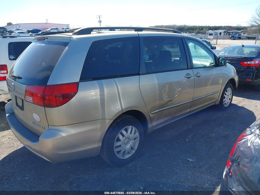 2004 Toyota Sienna Le