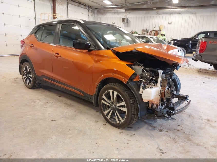 2019 NISSAN KICKS SV