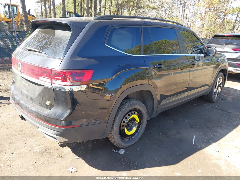 2025 Volkswagen Atlas 2.0T Se W/Technology