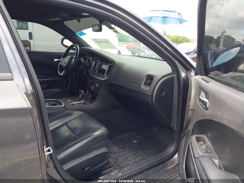 2020 Dodge Charger Sxt Rwd