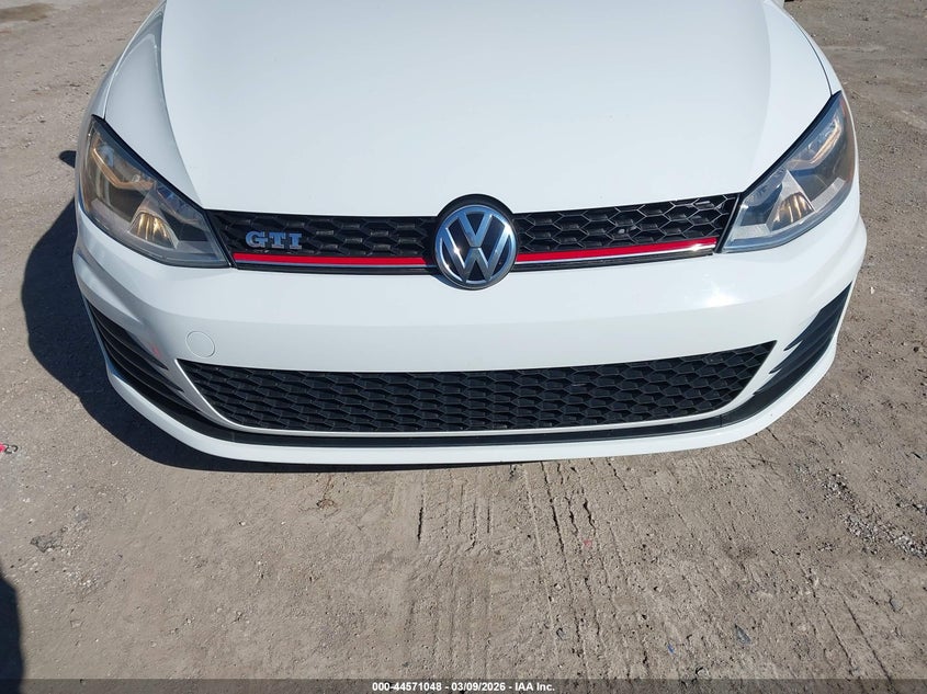 2015 Volkswagen Golf Gti 2.0T S 4-Door VIN: 3VW4T7AUXFM092143 Lot: 44571048