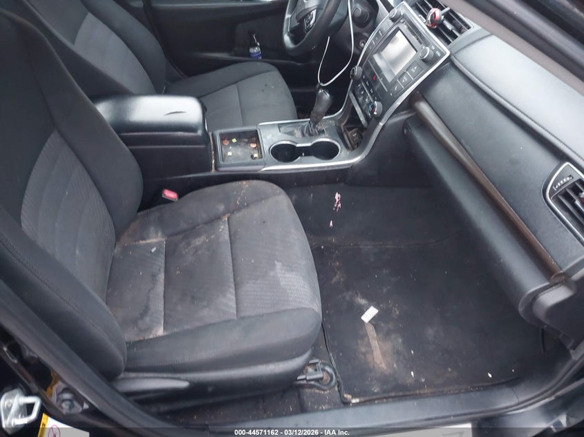 2016 Toyota Camry Le