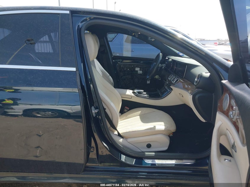 2018 Mercedes-Benz E 300