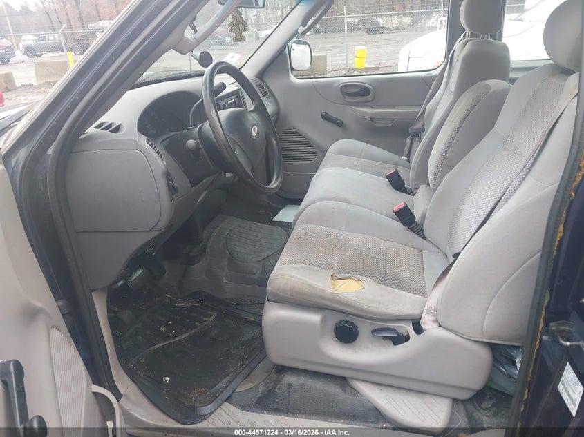 2003 Ford F-150 Xl/Xlt