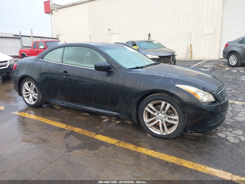 2010 Infiniti G37