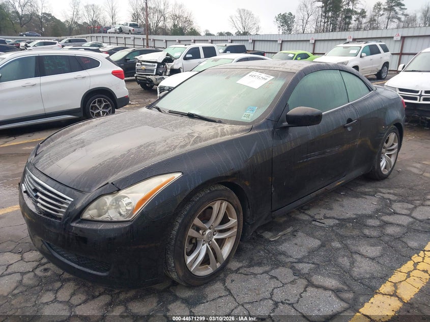 2010 Infiniti G37