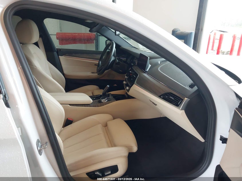 2019 BMW 530E Iperformance