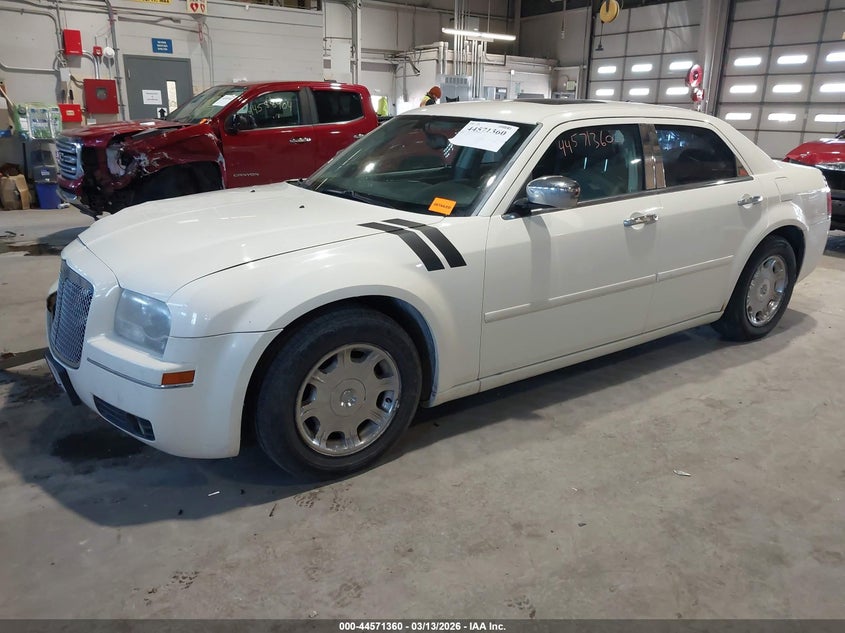 2005 Chrysler 300 Touring