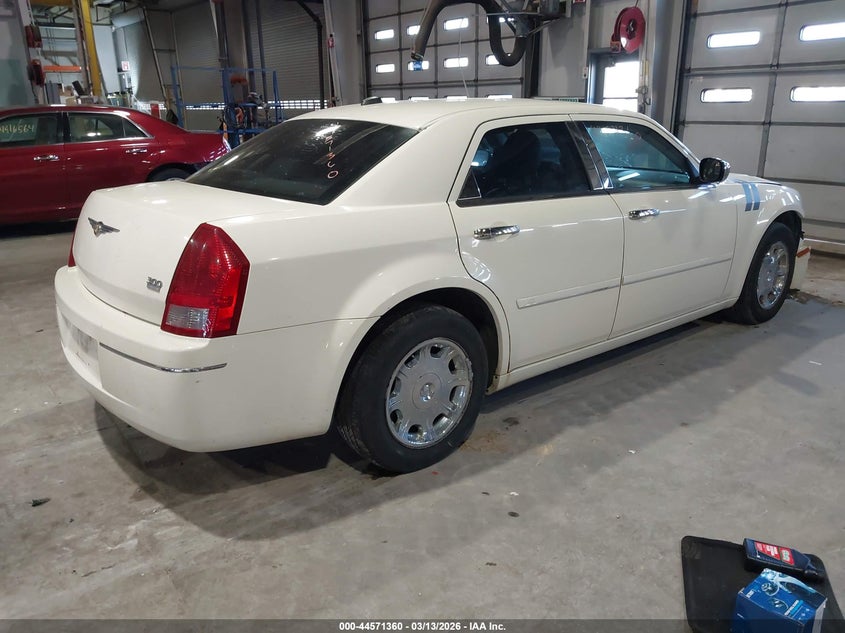2005 Chrysler 300 Touring