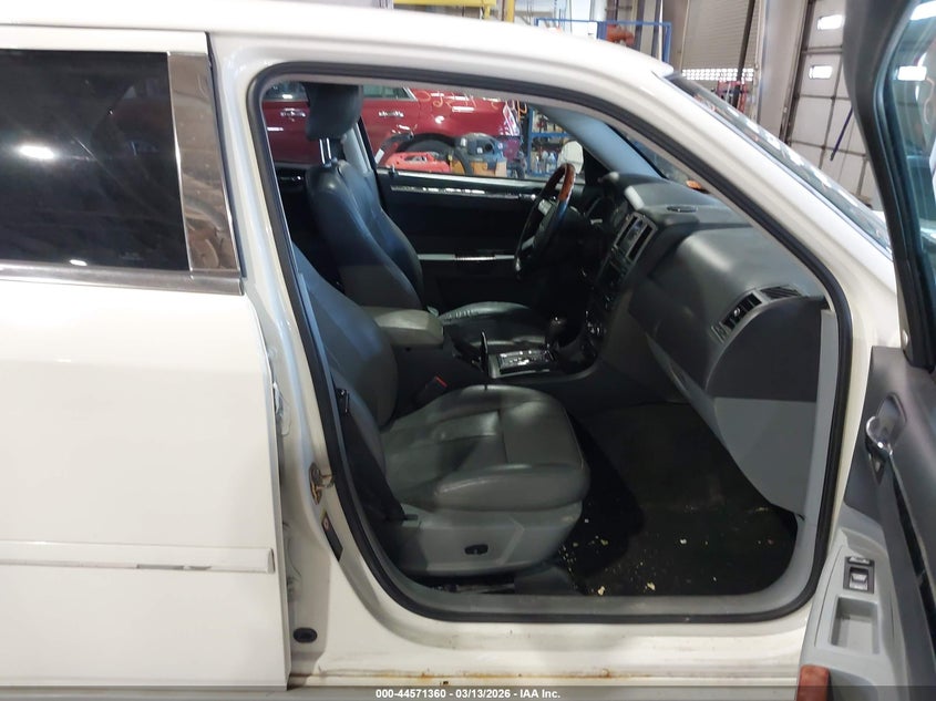 2005 Chrysler 300 Touring