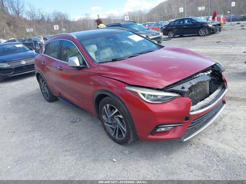 SJKCH5CP8HA015831 INFINITI QX30 Photo 1