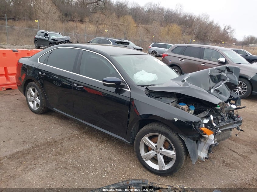 2015 VOLKSWAGEN PASSAT 1.8T SE