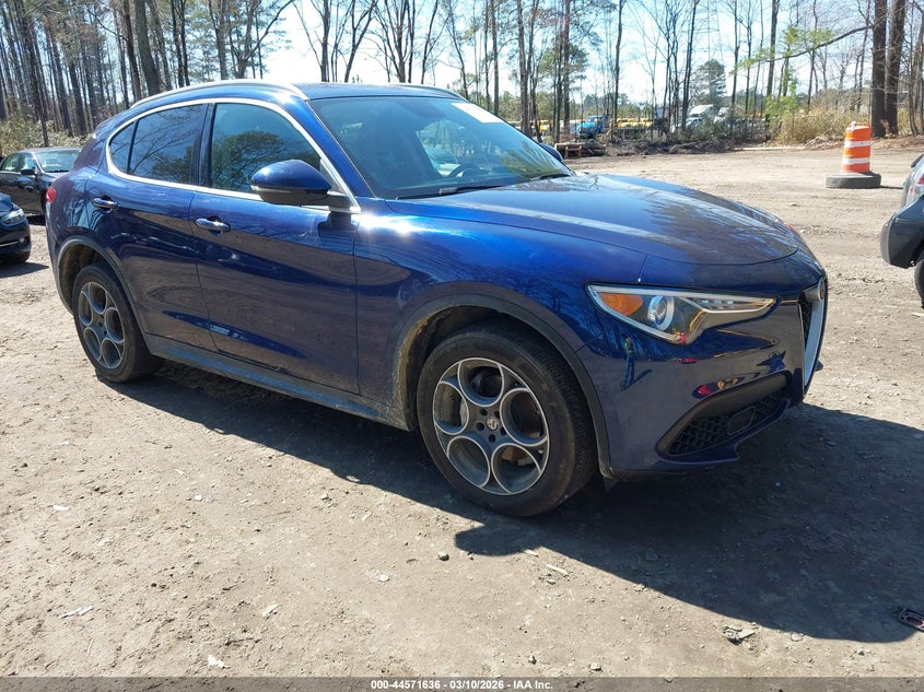 2018 ALFA ROMEO STELVIO AWD