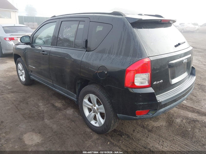 Vin: 1c4njdeb8dd248841, lot: 45068544, jeep compass latitude 20133