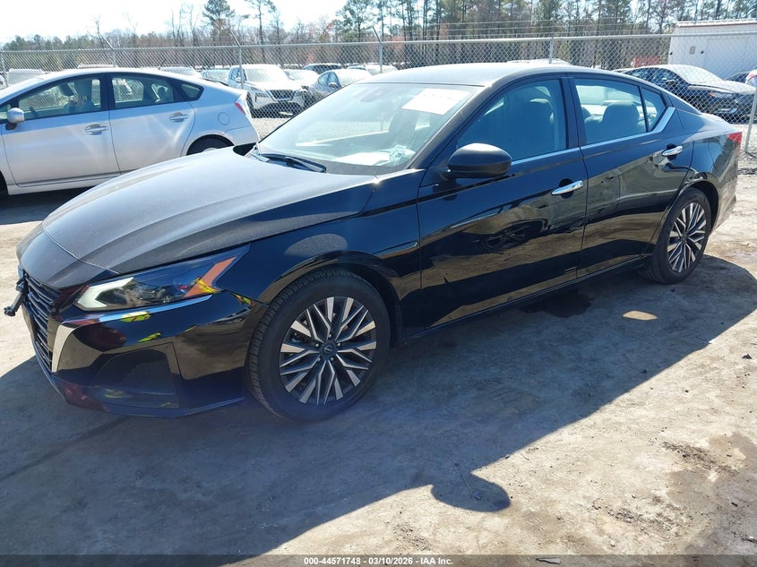 2024 Nissan Altima Sv Fwd