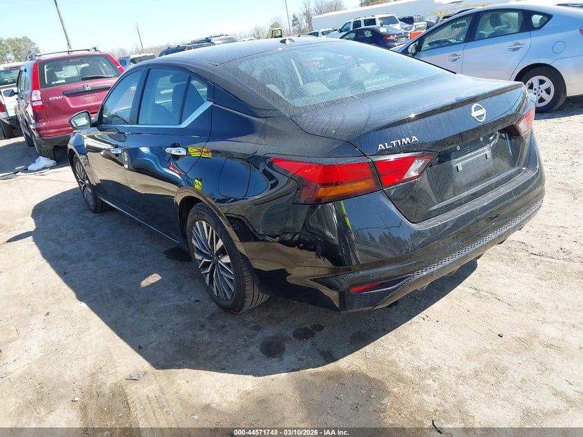 2024 Nissan Altima Sv Fwd