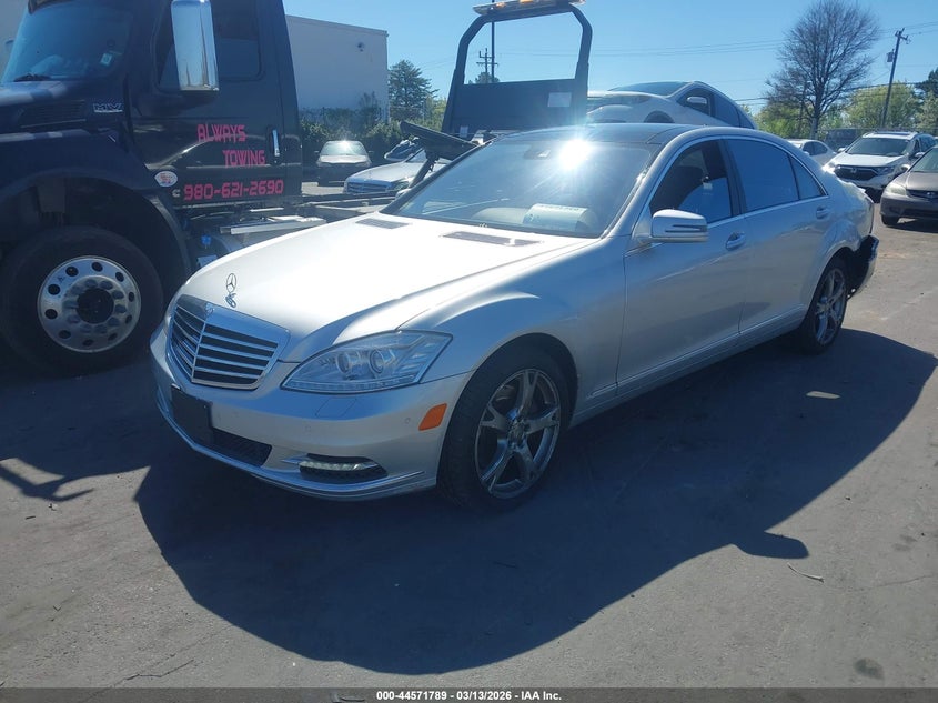 2013 Mercedes-Benz S 550 4Matic