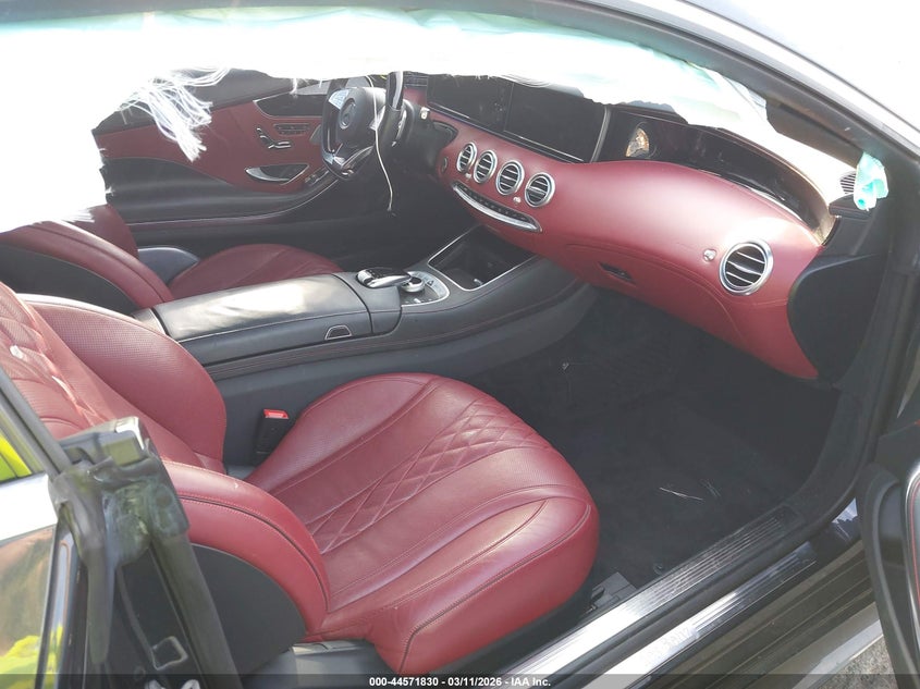 2015 Mercedes-Benz S 550 4Matic