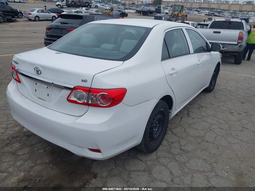 2013 Toyota Corolla Le