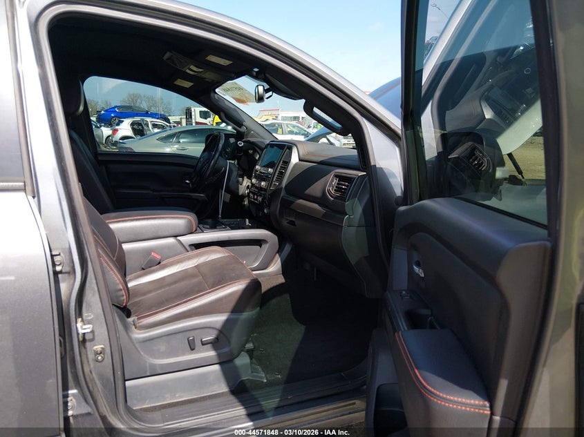 2020 Nissan Titan Pro-4X 4X4