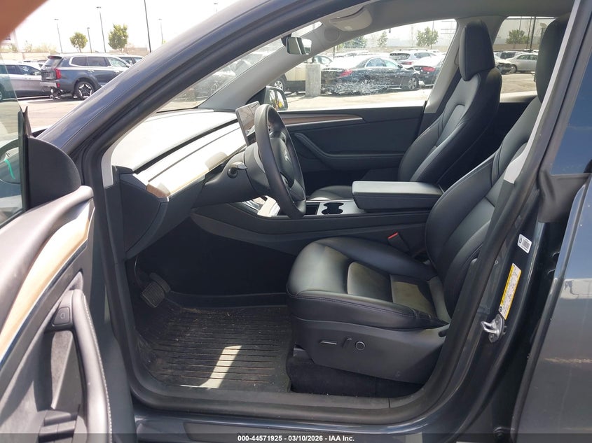 2023 Tesla Model Y Awd/Long Range Dual Motor All-Wheel Drive