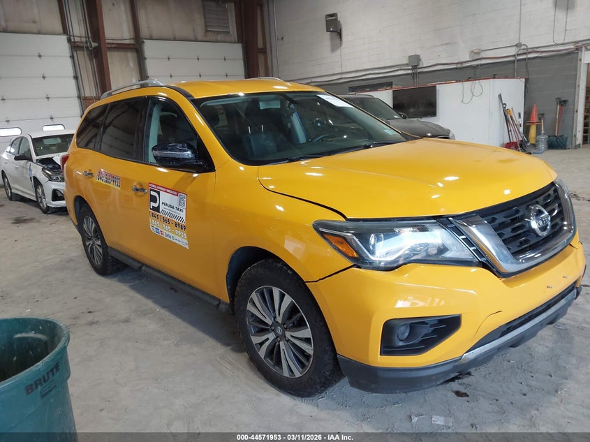 2017 Nissan Pathfinder S