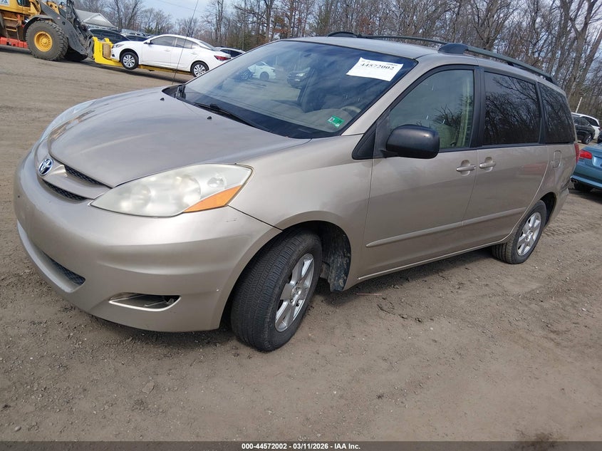 2006 Toyota Sienna Le