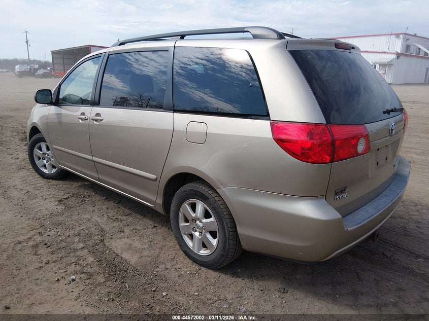 2006 Toyota Sienna Le