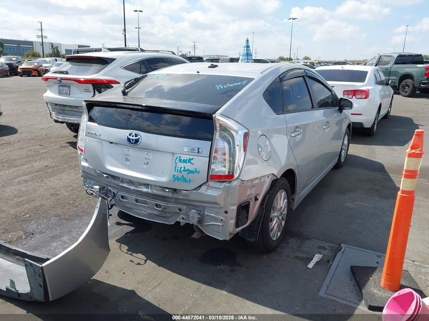 2014 Toyota Prius Plug-In
